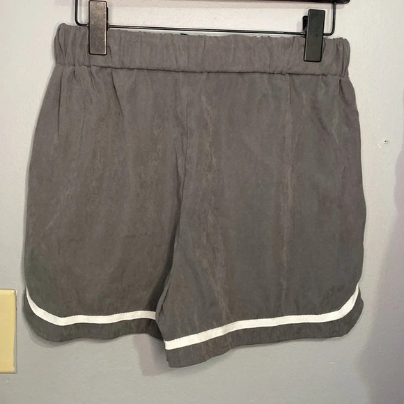 SHEIN Mens shorts size small - Picture 2 of 5